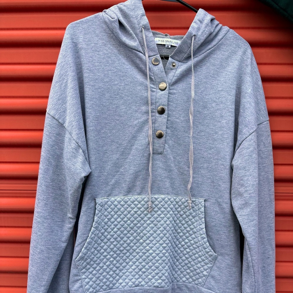Stylish Gray Button-Up Hoodie